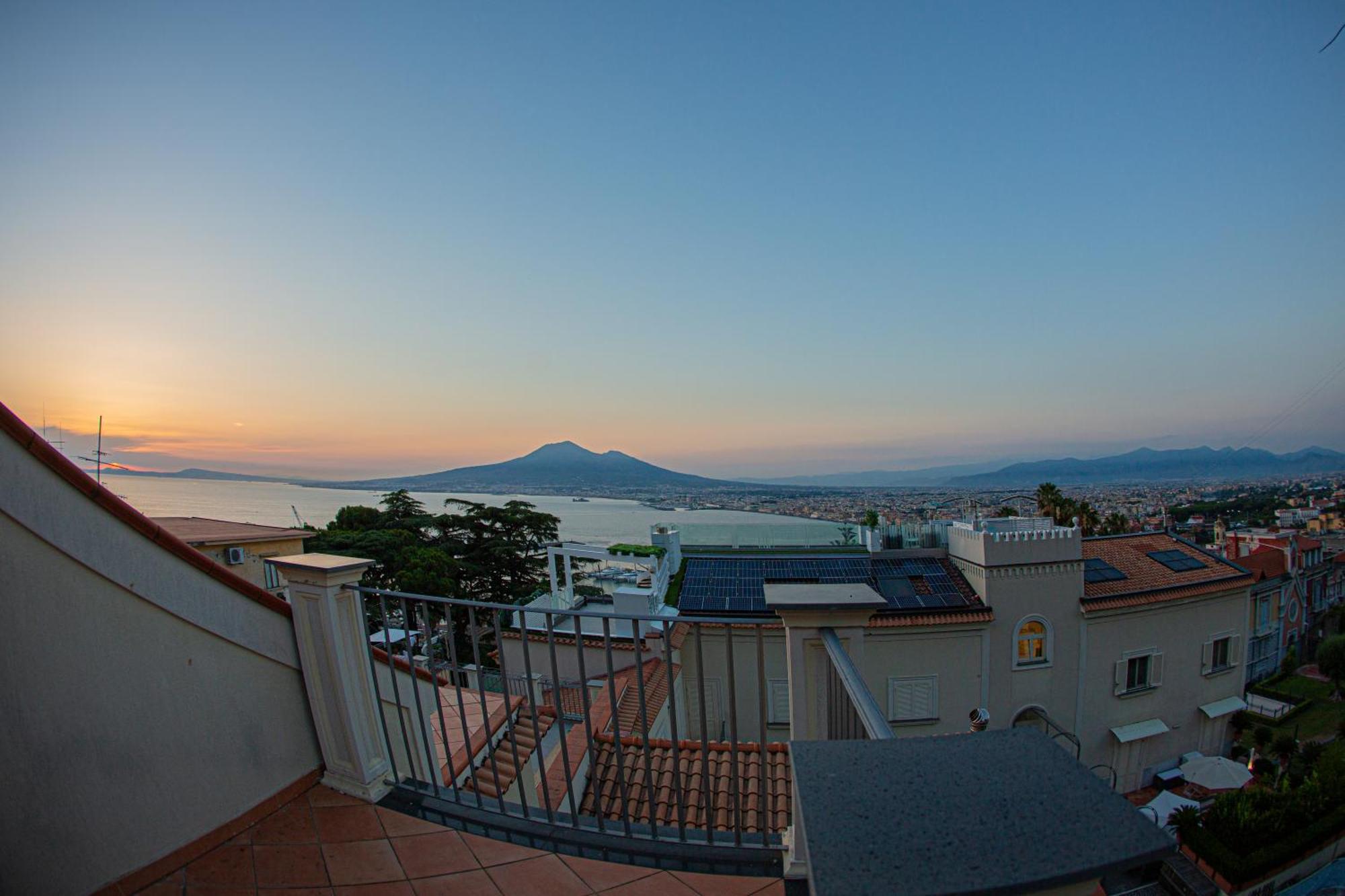 Forever Luxury Rooms Castellammare di Stabia Esterno foto