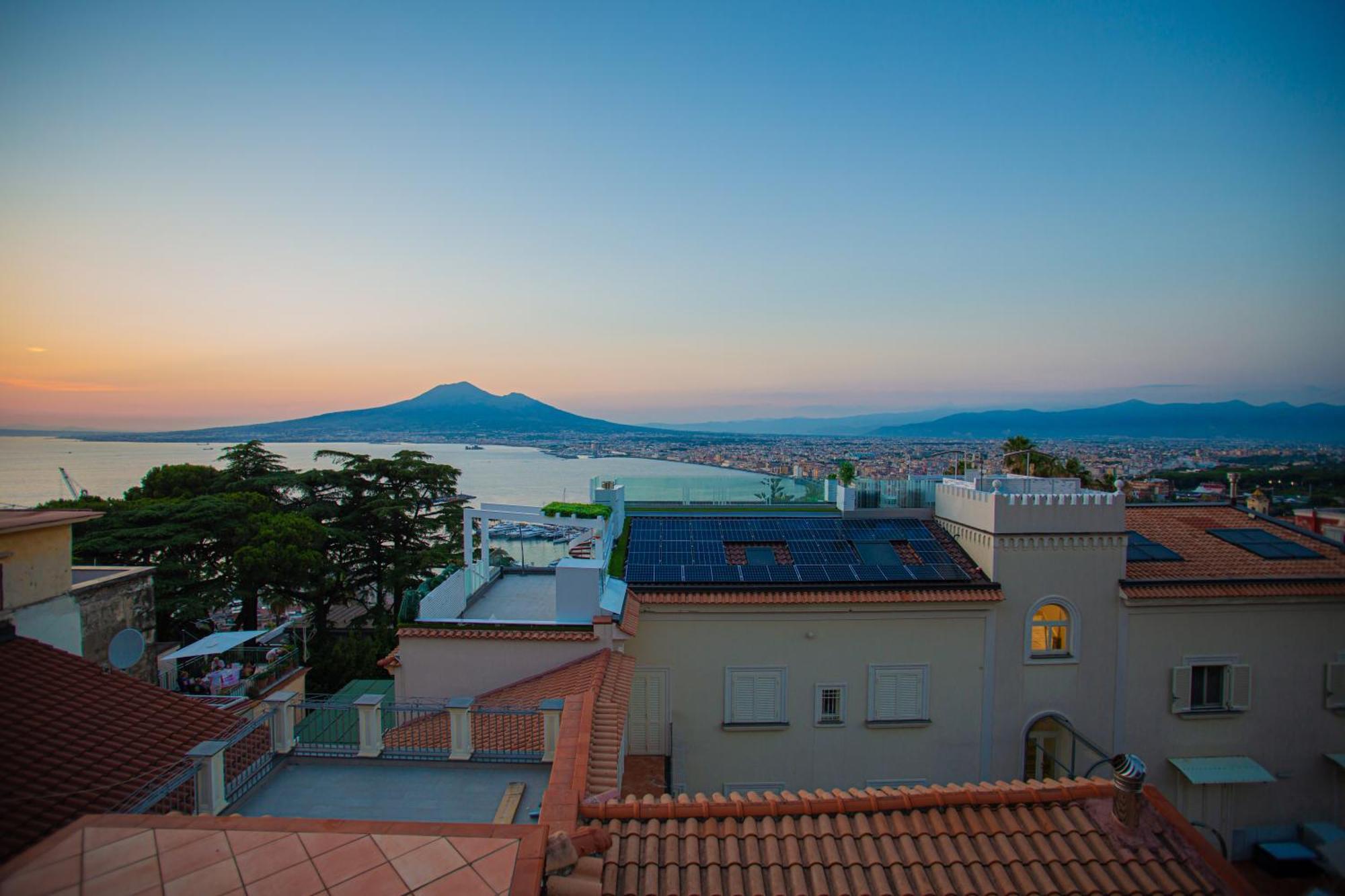 Forever Luxury Rooms Castellammare di Stabia Esterno foto