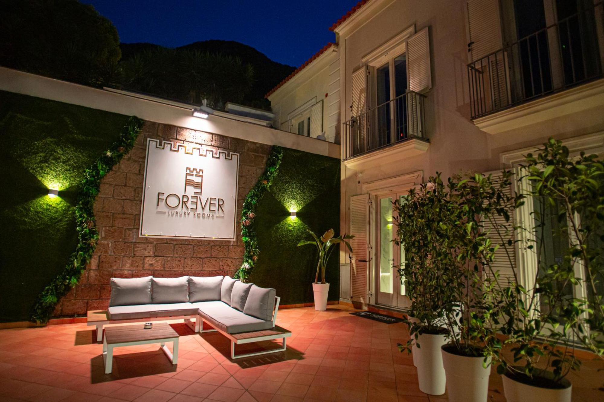 Forever Luxury Rooms Castellammare di Stabia Esterno foto